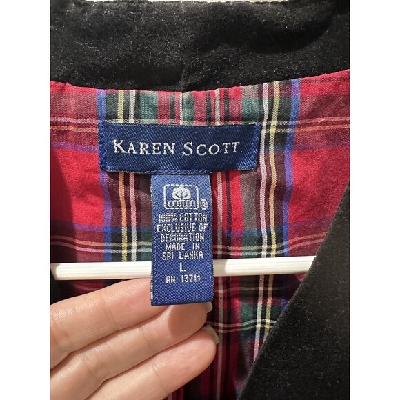 Vintage Karen Scott Vest Women's Large Black Christmas Velvet Button Vest Snow - Picture 7 of 9